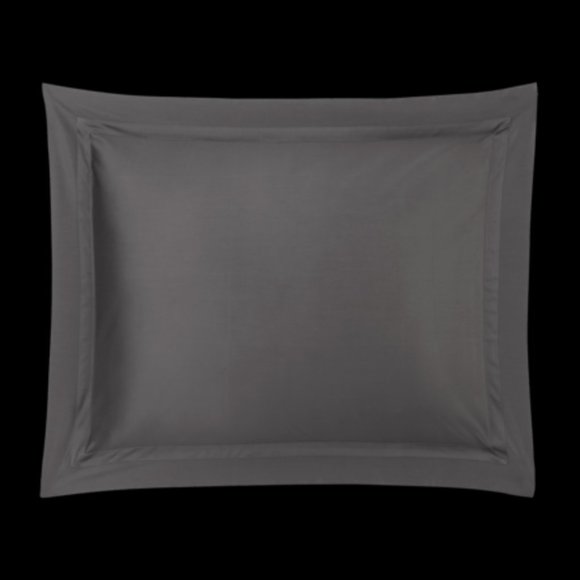 Luxurious Matouk Nocturne Duvet in Charcoal, King Size - Picture 3 of 4